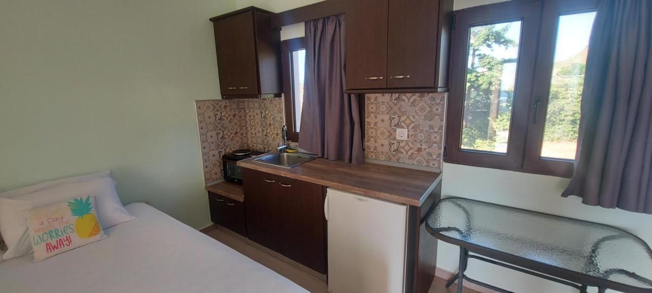 Golden View Apartments Myrina Limnos Esterno foto